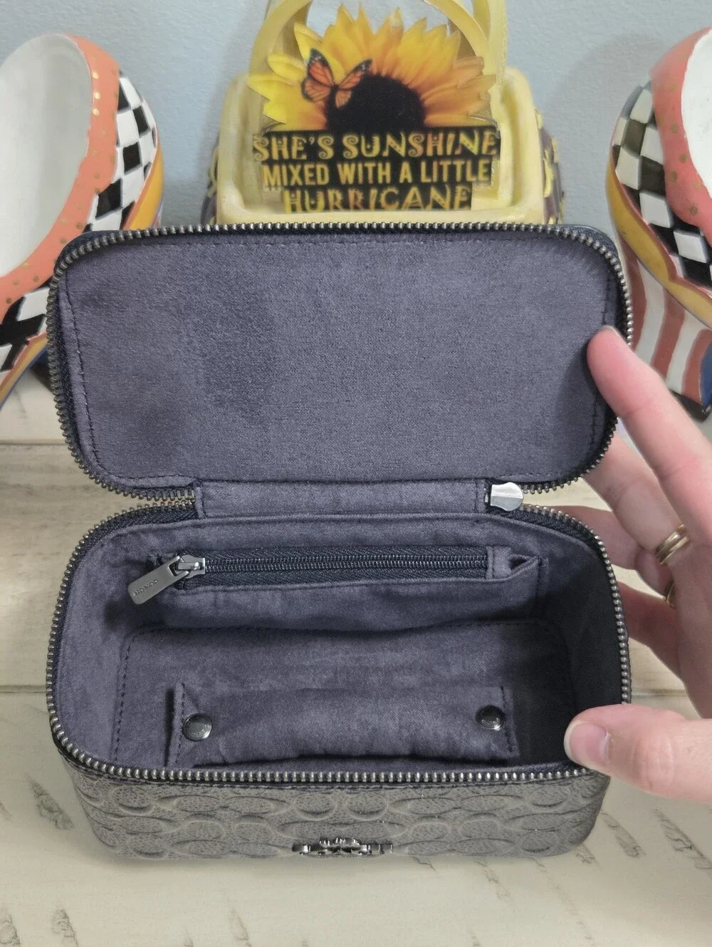 Coach storage tags